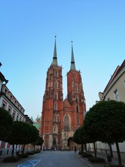 Fototapeta na wymiar church in Wroclaw