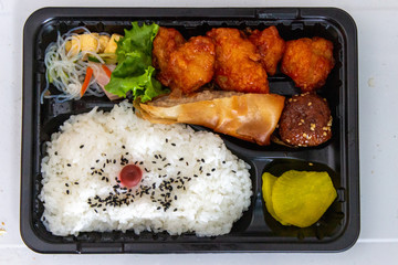 中華弁当　激安198円弁当