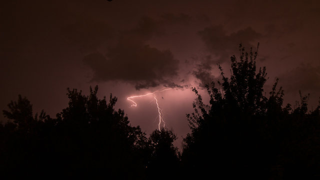 Photography of thunderstorms and lightning at Souffelweyersheim
