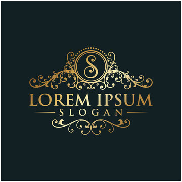 Vintage and luxury logo template Free Vector
