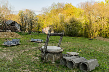 Stara studnia  © wedrownik52