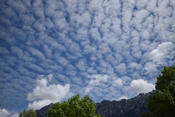 Altocumulus Wolken formation