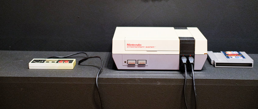 Old Nintendo Entertainment System