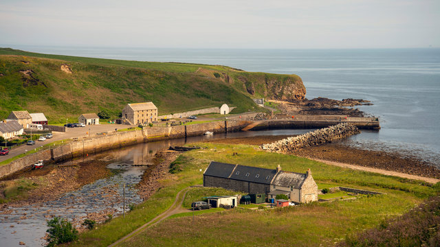 Dunbeath - Old Scottish Harbour in Caithness