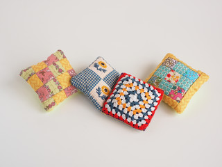 かわいい動物のあみぐるみ