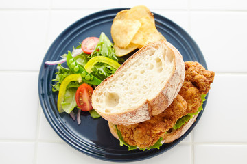 フライドチキンサンド