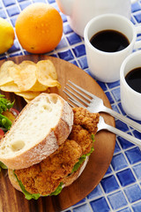 フライドチキンサンド