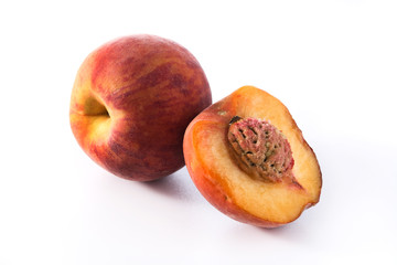 Fototapeta na wymiar Fresh peach isolated on white background