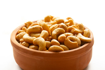 roasted cashews nuts in bowl