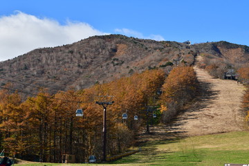 秋の安達太良山とロープウェイ