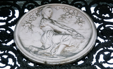 Architectural decoration of buildings at VDNH