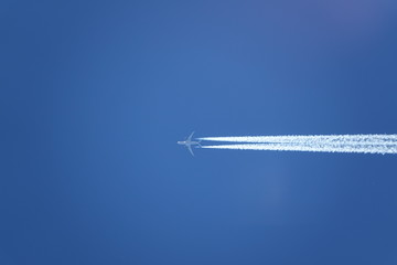 avion de ligne vue horizontale