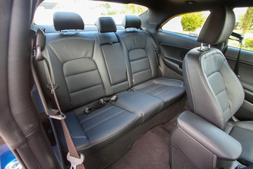 Rear seats of a sports coupé