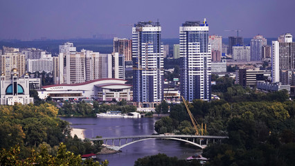 Fototapeta na wymiar Views of the city of Kiev