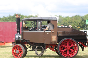 Fototapeta na wymiar Steam traction engine vintage truck