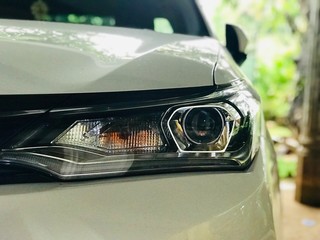 classic car headlight(eye)
