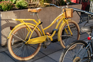 Fototapeta na wymiar Yellow Bike