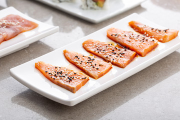 Sashimi salmone