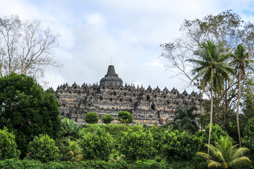 Fototapeta na wymiar Bottom view of the Borobudur temple