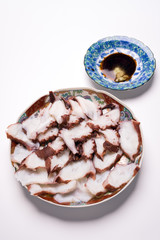 白バックのタコの刺身