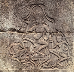 Dancing apsaras (female spirits) at Angkor Thom - Siem Reap, Cambodia