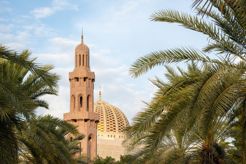 Fototapeta na wymiar Sultan Qaboos grand mosque