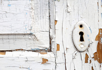 Keyhole in the old door