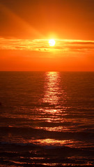 Obraz premium Zachód słońca nad morzem Bałtyckim