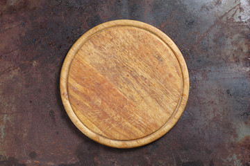 Round cutting board