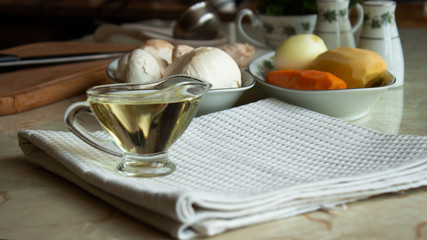 vegetable oil in 
gravy boat