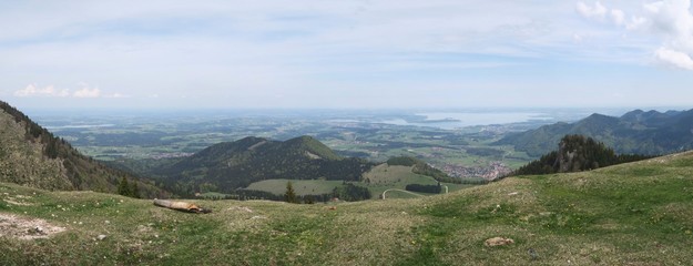 Chiemsee-Panorama am Laubenstein