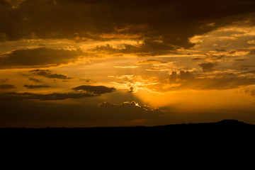Obraz premium sunset over the mountains