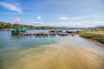 The landscape of the community and the atmosphere of tourist attractions called the Wooden Mon Bridge.