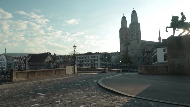 Bike passes in empty Zürich, Münsterbrücke - Coronavirus time