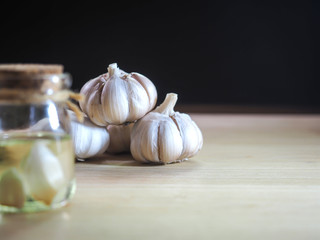 Natural fresh garlic,the nature value extracts for cold pressed garlic oil , Garlic Improves Cholesterol Levels, Which May Lower the Risk of Heart Disease.