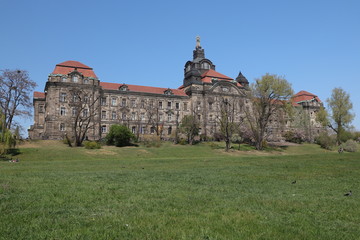 Die Staatskanzlei in der Landeshauptstadt Dresden