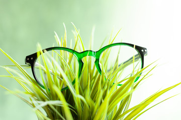 vision glasses, vision problems, optometrist, vision improvement, ophthalmologist prescription