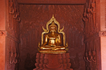 Obraz premium Goldener Buddha im Tempel - Asien/Thailand/Ko Samui