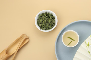 chinese green tea on color background
