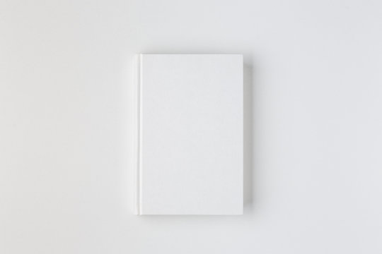 2,198,234 Blank Book Royalty-Free Images, Stock Photos & Pictures