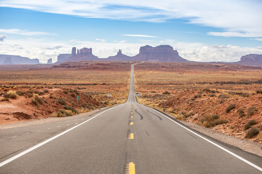 Forest Gump point in Monument Valley