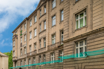 Haus mit Einschusslöchern in Berlin
