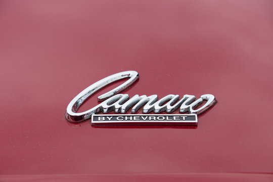 BERLIN - MAY 11: The emblem sports car Chevrolet Camaro, 26th Oldtimer-Tage Berlin-Brandenburg, May 11, 2013 Berlin, Germany