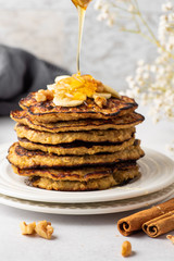 Easy Banana Oat Pancakes