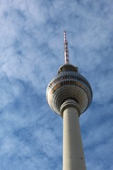 Berlin sky traveling by @noesjess
