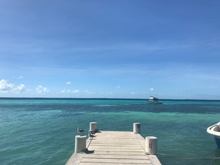 Obraz premium pier on the sea