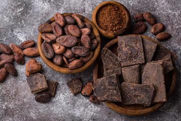 Natural cocoa powder, cocoa beans and chocolate