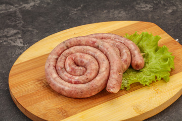 Raw sausage ring for grill