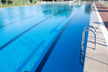 Obraz premium Olympic pool with a blue water