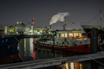 Obraz premium 川崎・京浜工業地帯の工場夜景